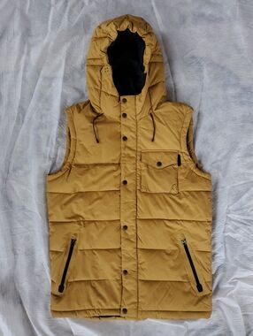 Burton Dryride Hooded Yellow Insulated Nylon Puffer Vest | Medium